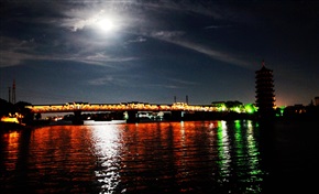 我的照片33桥上明月光