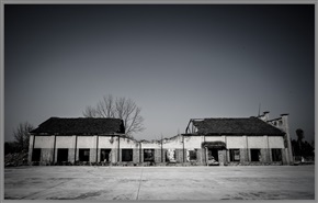 《大礼堂》