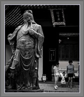《关帝雄姿》