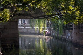 走进水乡