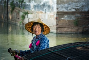 走进水乡