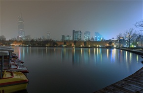 玄武湖之夜