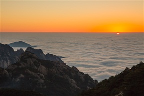 黄山云海日落