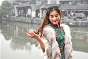 水乡蚕花姑娘