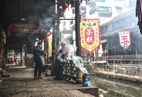 古镇的早晨