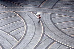 路过