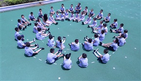 听老师讲故事
