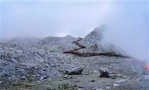 登玉龙雪山