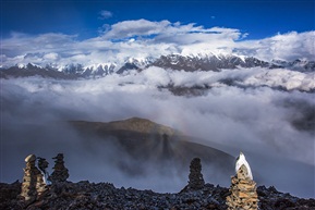 贡嘎雪山