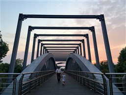 爷孙俩