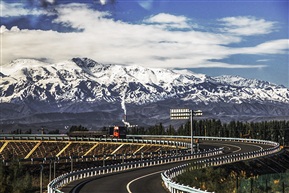 天山之路