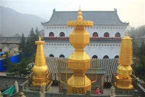 金碧辉煌五台山