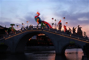 灯会—百乌朝凤