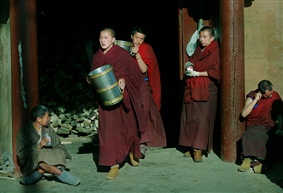 格尔底寺的喇嘛们
