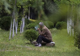 孤独的老人