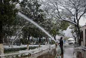 《除雪》