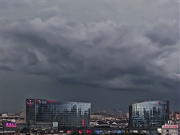 大雷雨后