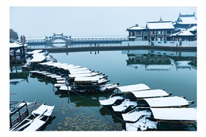 雪中锦溪