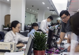 忙碌的身影