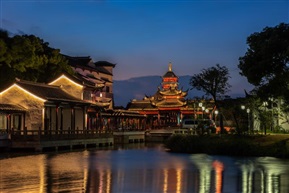 古镇夜色