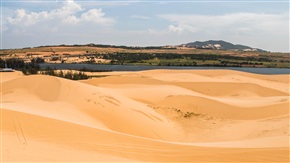 越南红沙丘一