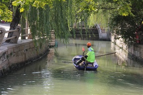 河道清洁工