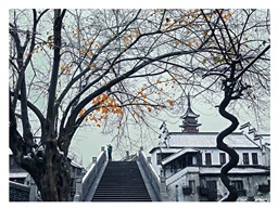 《古镇初雪》