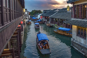 《水乡周庄》（2）