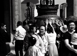 《虔诚》