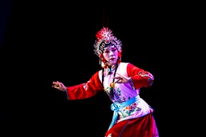 《花好月圆》（18）