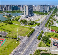 《前进东路》