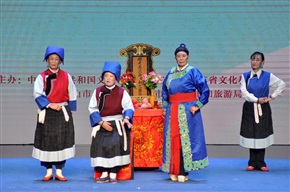 《岳母刺字》