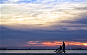 爱在夕阳下
