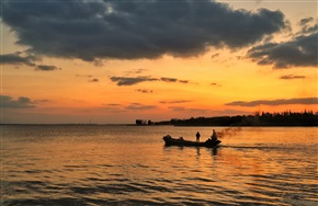 夕阳下