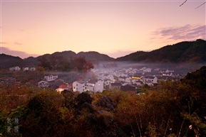 山村晨曦