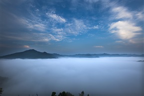 《雲涌雲漫》