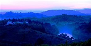 壮美山河