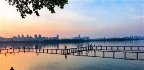 《武汉东湖》