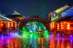 水幕南浔