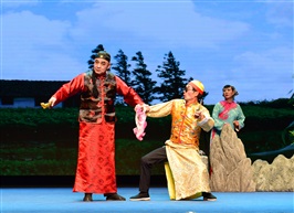 折子戏专场-上海山歌剧-《秀姑卖布》2