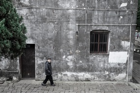 路过