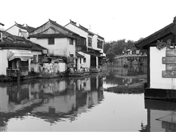 《初見》