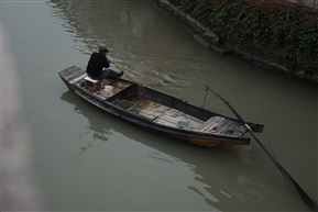抓螺丝