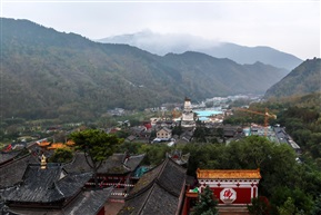 烟雨五台山-1